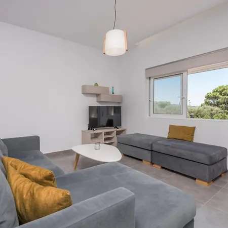 Babos Apartment Gaitani Exterior photo